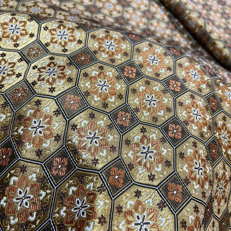 Imitation Song Dynasty brocade fabric Ruyi octagonal treasure pattern antique restored edge packaging brocade box calligraphy and painting framed antiques