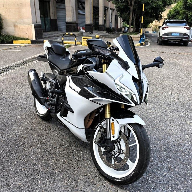 适用春风450SR 前风挡改装配件玻璃导流罩黑色镜片板新款竞技挡风 - 图1