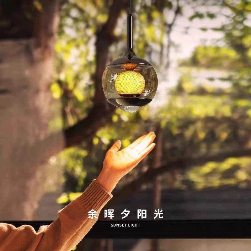 意式极简玻璃卧室全光谱护眼吊灯现代简约轻奢2025新款床头小吊灯,淘宝优惠券,粉丝福利购,淘宝优惠卷