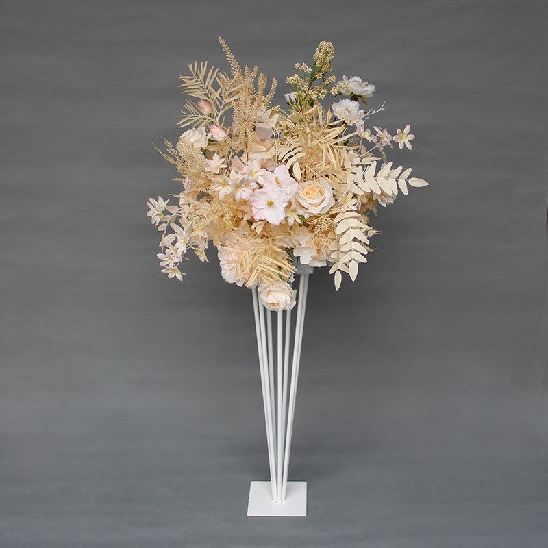 铁艺婚庆路引道具小蛮腰路引卷边牵手锥形花器迎宾摆件橱窗小提琴,淘宝优惠券,粉丝福利购,淘宝优惠卷