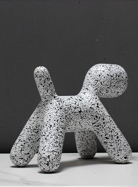 现室代意抽象艺小狗摆件办公客厅电术创视柜书柜酒LDB柜软装饰品