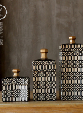 雨彤家居创意摆件现代风描金绘画陶瓷罐 家居客厅装饰摆件