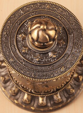 藏式指捻转轮手指尖式捻转筒客厅家用浮雕合金手动转桶办公室摆件