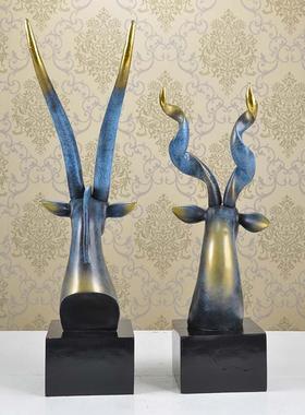 树脂工艺品情侣羚羊摆件欧式家居装饰品电视柜酒柜摆饰