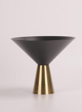 合漏斗摆LON件组合简约现代饰轻奢家居品创板意客厅样间金售楼部