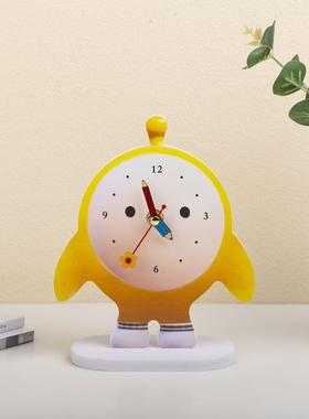 奶油风花朵钟表桌面装饰卡通蛋仔创意摆台时钟摆件卧室书桌装饰