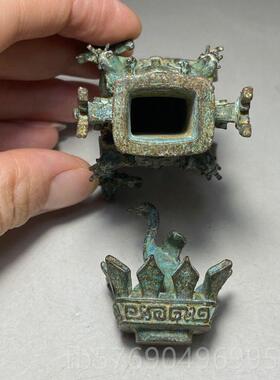 新款古春仿秋战汉青铜莲鹤方厅壶古朴典雅办公室客装饰品摆件玩收