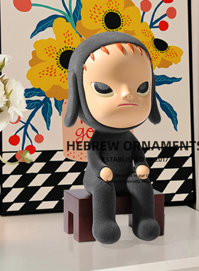 奈良美智蜗居失眠娃娃人偶公仔摆件潮玩模型女生卧室床头软装饰品