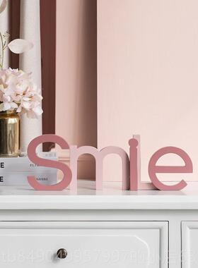 高档意字母摆件软装电视柜厅家居饰客品创北欧玄关办公室桌面房布