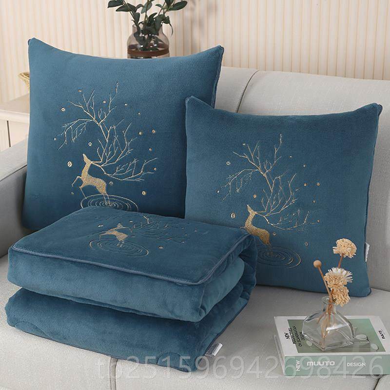 高档加叠厚冬季功牛奶绒抱枕被两用多能冬天折枕头毯子汽车载子午,淘宝优惠券,粉丝福利购,淘宝优惠卷