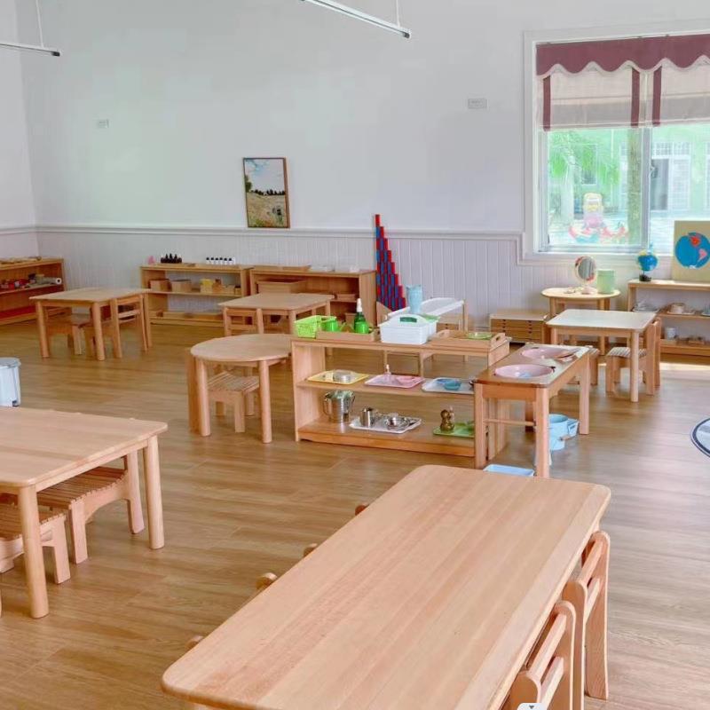 Kindergarten table beech children's table and chair set childcare early education desk and chair lift baby desk toy table