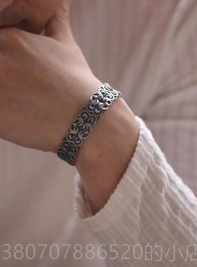 高档蒙客银手雕镯环镂空覆古族风吉祥云纹满银镯子窄民版纯银手情