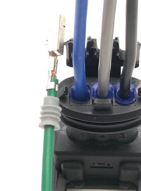汽车通用里程表传感器插头线三线迈速表接头车速码表感应器插座线