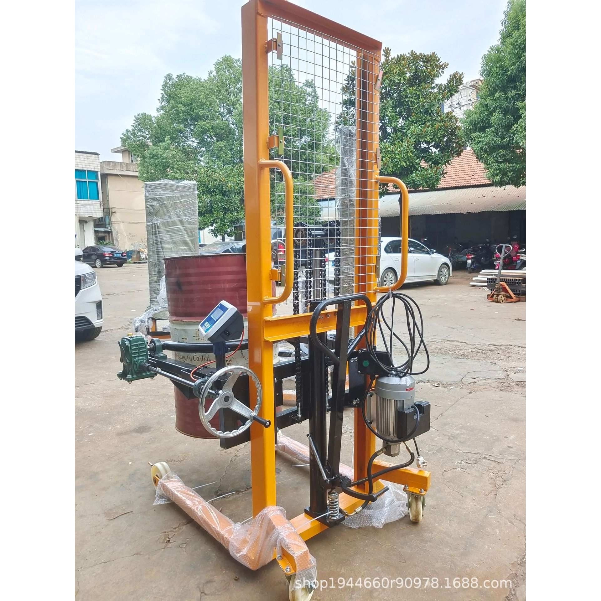 佛山电机液压两用油桶倒料车 液压翻转油桶车 载重400KG,淘宝优惠券,粉丝福利购,淘宝优惠卷