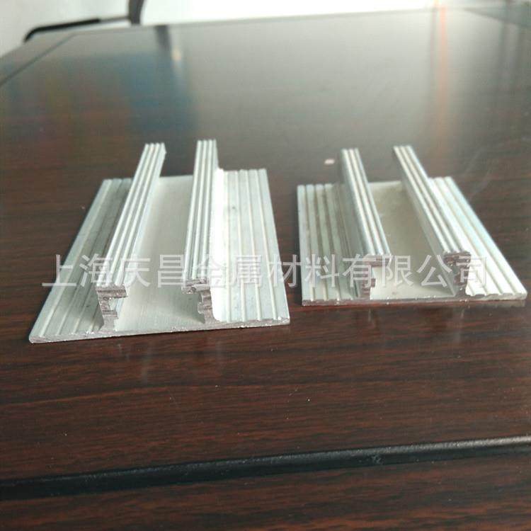 铝槽厂家供应 交通导向牌制作用铝材 反光标识后背加固筋6063材质,淘宝优惠券,粉丝福利购,淘宝优惠卷