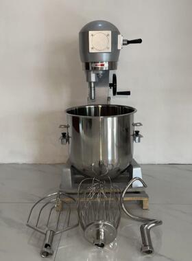 商用蛋清打发机B30电动打蛋机奶油烘焙搅拌机220V和面机