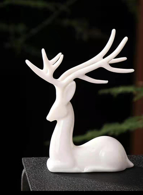 创意陶瓷可爱动物小鹿茶盘笔搁配件盆景桌面装饰一路平安车载摆件