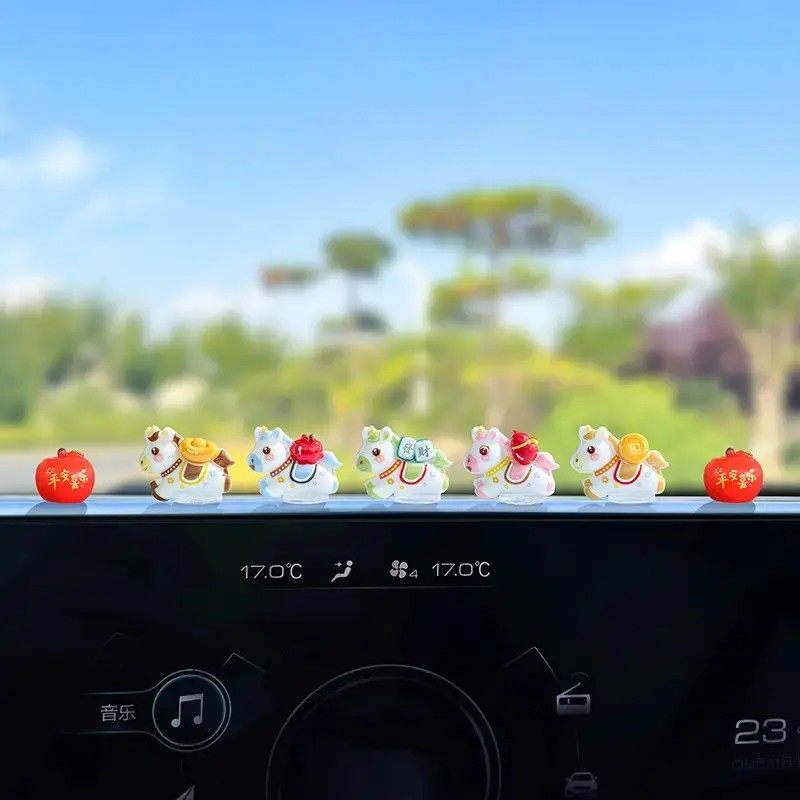 【下单立减50】萌趣可爱生肖马新年汽车摆件电动汽车内饰中控台YP,淘宝优惠券,粉丝福利购,淘宝优惠卷