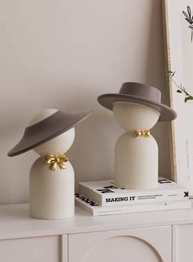 治愈系人物艺术摆件个性创意软装家居客厅电视柜高级感装饰工艺品