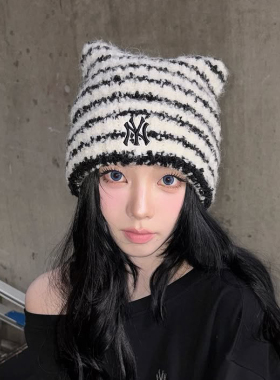 MLB女款保暖条纹猫耳针织帽