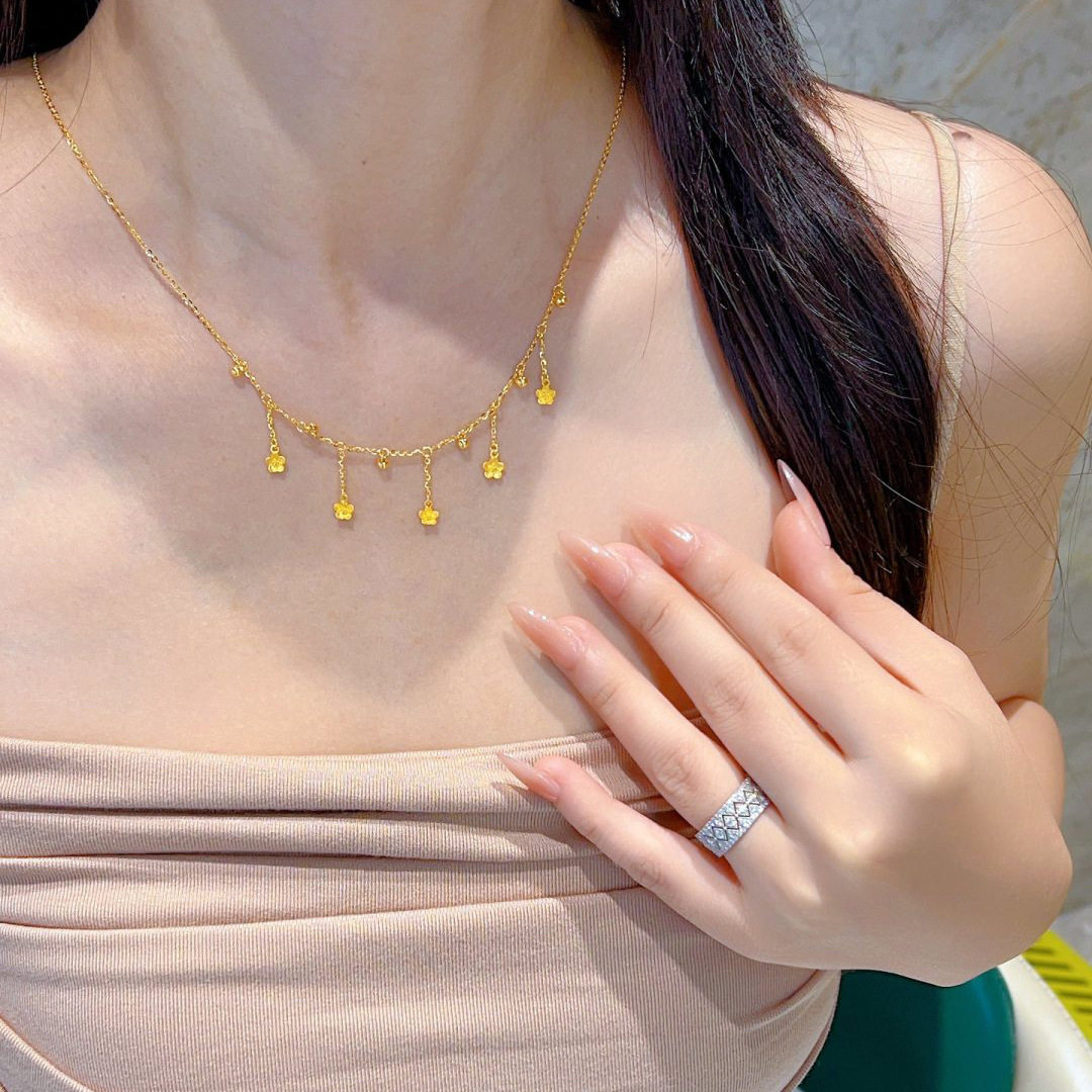 元旦节送礼 优雅贵气蛋面花朵戒指女精致个性轻奢高级感可调节