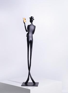 现代创意家居工作室软装摆件 金属黑色铸铝优雅看书女人桌面雕塑