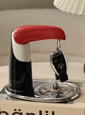 电视柜入户进门口玄关钥匙收纳摆件置物架创意桌面客厅装饰品陶瓷