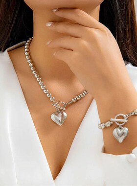2Pcs Creative Punk Big Love Heart OT Buckle Pendant Choker N