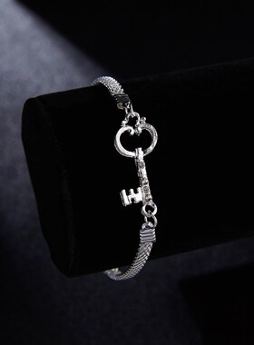 Luxury Exquisite Silver Plated Butterfly Bracelet For Women