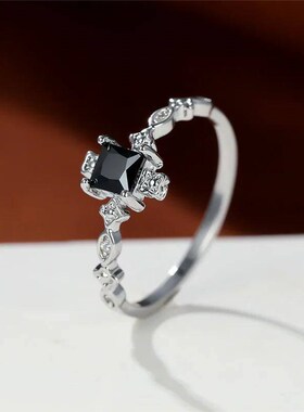 Vintage Male Female Black Zircon Ring Square Crystal Small S