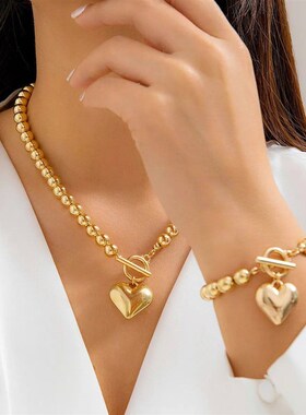 2Pcs Creative Punk Big Love Heart OT Buckle Pendant Choker N