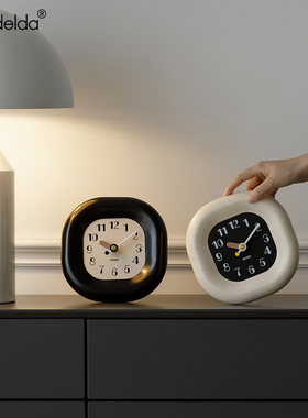 Mndeld客厅创意台式时钟表装饰品入户玄关电视柜时钟桌面摆件
