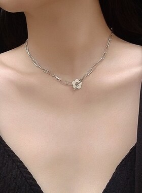 Clavicle chain female French chrysanthemum rectangular tempe