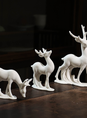 鹿摆件陶瓷客厅酒柜玄关装饰品办公室创意白瓷小鹿工艺品景观摆设