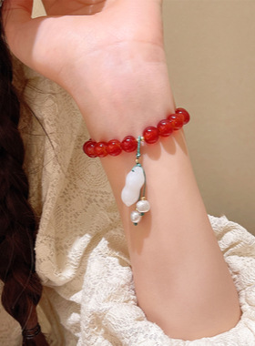 新中式中古风仿天然石花生手链女小众百搭气质红色串珠手串手饰品