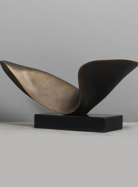 雕塑艺术摆件抽象软装饰品摆设现代玻璃纤维家居样品屋展示中心书