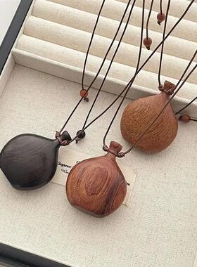 Minar Cute Lovely Brown Black Color Wood Flagon Long Pendant