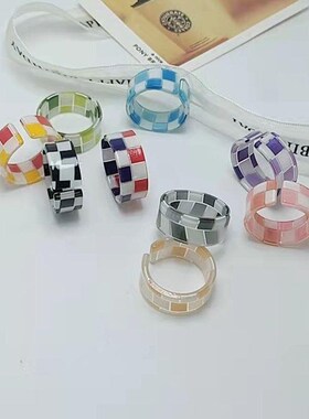 New Vintage Transparent Colorful Acrylic Resin Ring Set Kore