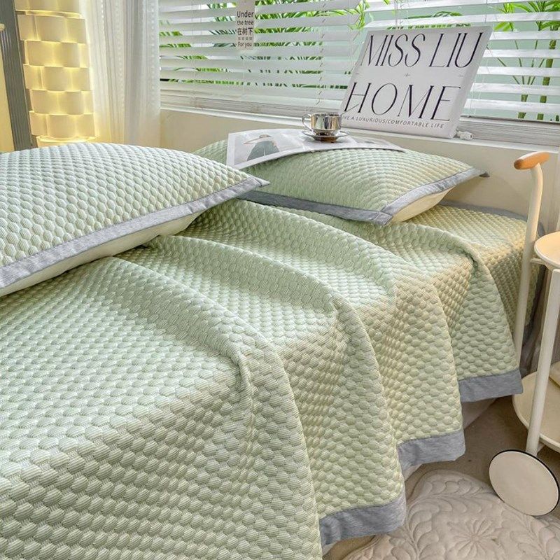 类母婴级冰丝纯色冰豆豆凉席三件可折叠床笠床裙款凉席可水洗,淘宝优惠券,粉丝福利购,淘宝优惠卷