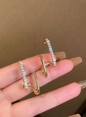 2023 New Bright Crystal Luxury Korean Unusual Claw Stud Earr