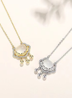 祥云平安锁18K金色锁骨链女款