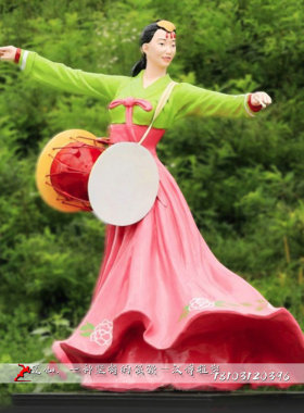 户外大型雕塑少数民族团结人物雕像园林彩绘玻璃钢景区雕塑像定制