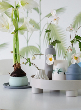 北欧丹麦风灰色圆形托盘收纳果盘样板房茶几桌面装饰盘子摆件塑料