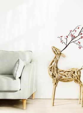 手工实木质鹿摆件家居落地商场民宿软装设计雕塑民宿装饰休息会所