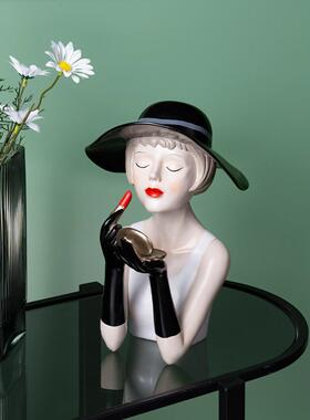 都市气质女郎创意摆件摩登少女简约轻奢客厅桌面玄关服装店装饰品