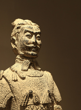 新中式秦俑摆件仿古特色艺术工艺品博古架客厅书房桌面装饰兵马俑