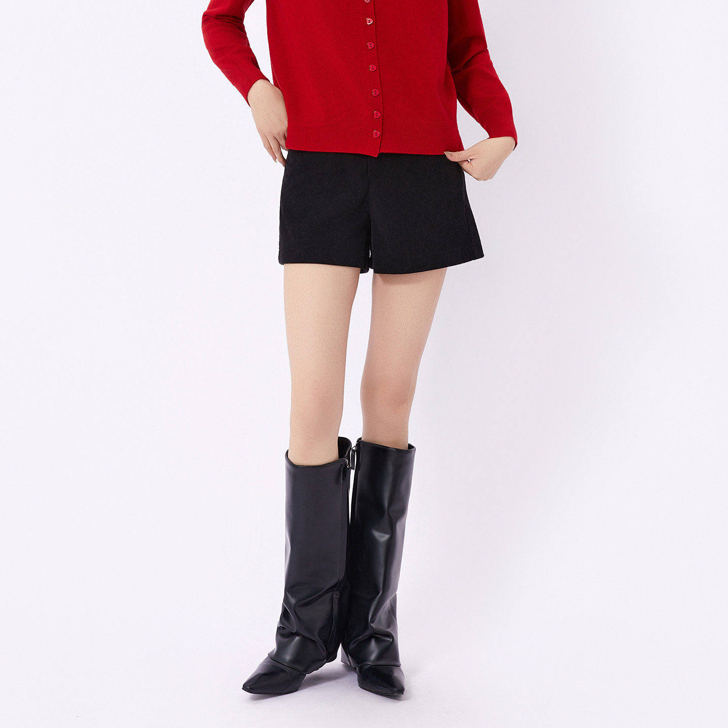 艾蜜丰2026春装休闲短裤子直筒修身型高腰复古灯芯绒条纹女装,淘宝优惠券,粉丝福利购,淘宝优惠卷