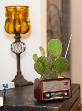 创意复古收音机造型摆件花盆 家居个性多用途盆栽 树脂工艺品