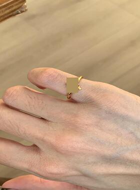 爆款印章鸢尾宝石戒指女古法拉丝