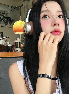 甜酷朋克星星手链女小众复古辣妹